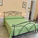 Rosaria Suite & Rooms