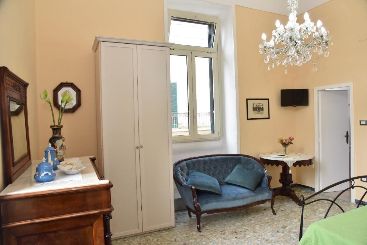Rosaria & Bed & Breakfast Lecce